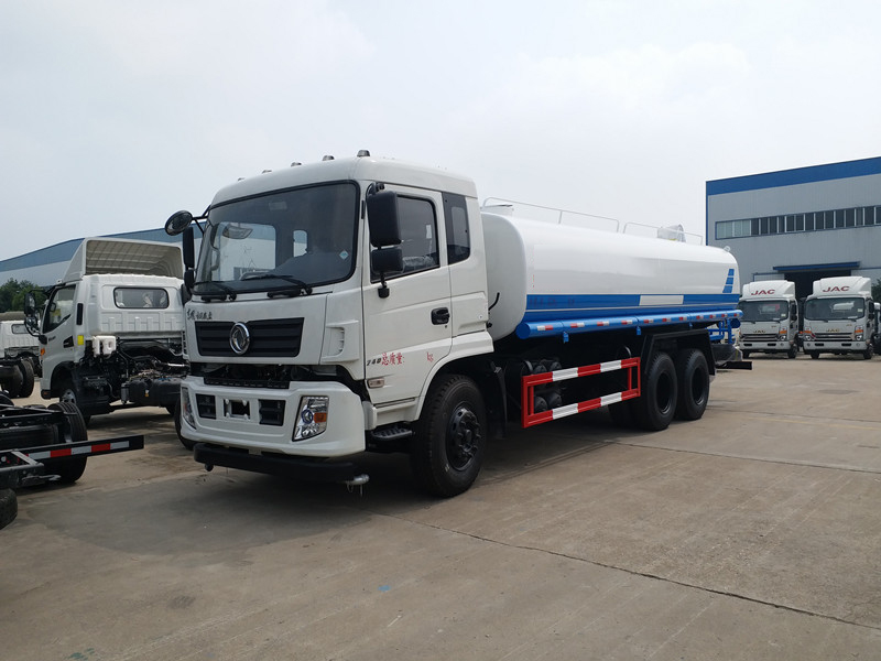東風(fēng)22.5方灑水車